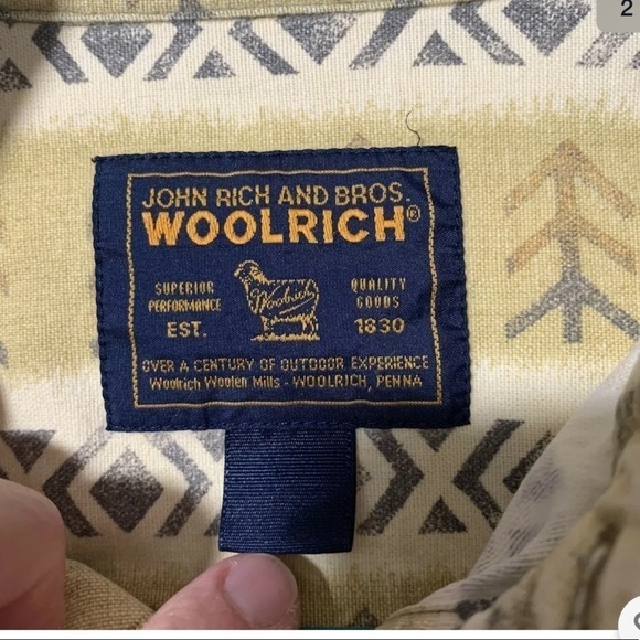 Vtg Woolrich Mens Shirt XL? Yellow Duck Aztec - Picture 2 of 8